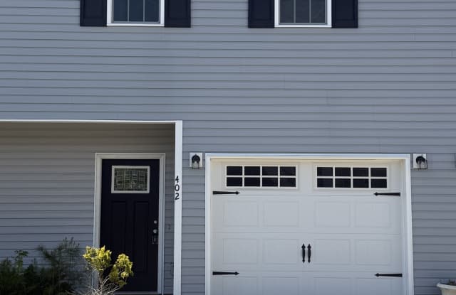 402 Kenan Loop photos photos