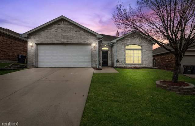 13905 Rustler Pass Ranch Road - 13905 Rustler Ranch Rd, Fort Worth, TX 76262