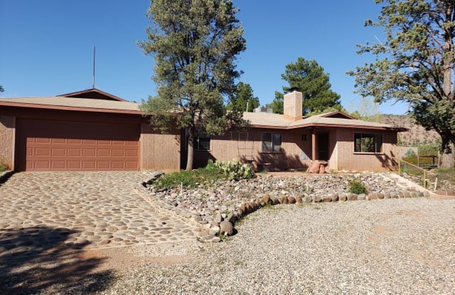 80 Jones Lane - 80 Jones Lane, Yavapai County, AZ 86336