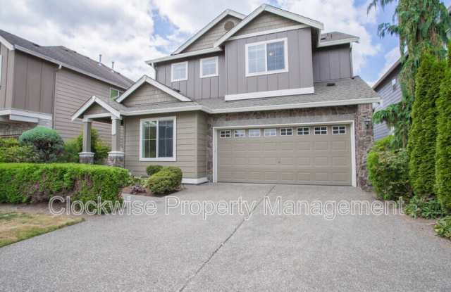 6316 43rd St E photos photos