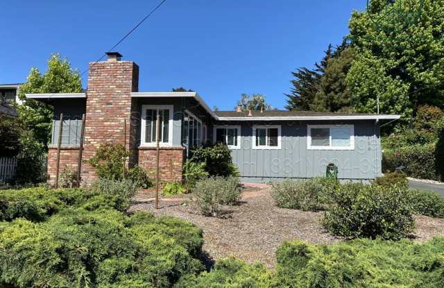 150 San Bernabe Drive Gallery 2