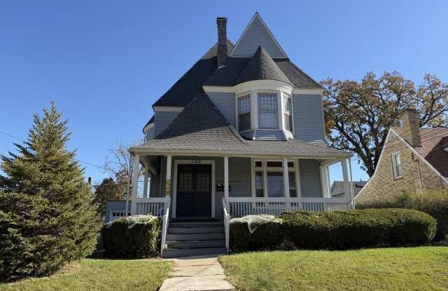 1105 Morton Avenue - 1105 Morton Avenue, Elgin, IL 60120