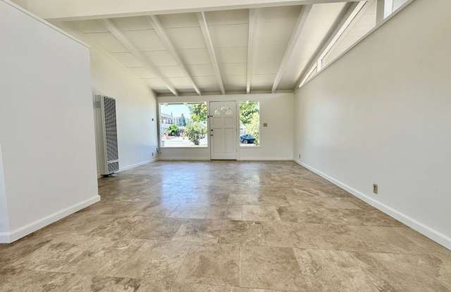 1385 Socorro Avenue Gallery 4