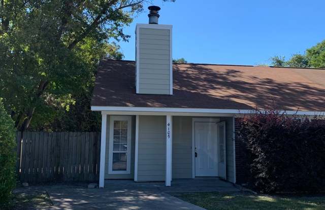 2 Bedroom 2 Bath Townhome with fenced backyard! photos photos