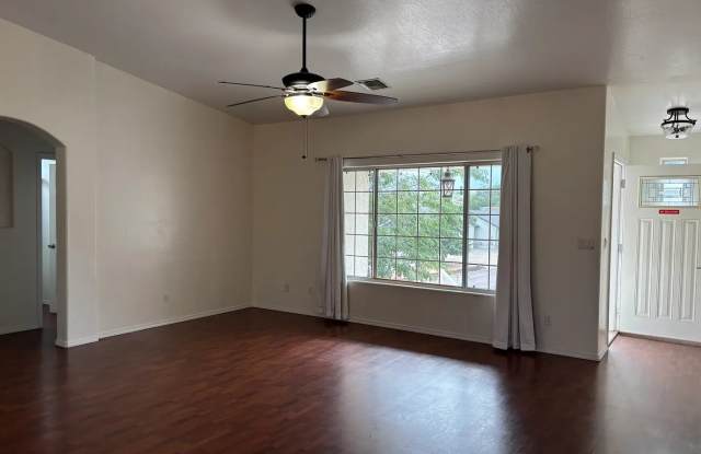 ***3 BEDROOM/2 BATHROOM IN PRESCOTT VALLEY*** Gallery 4