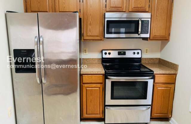 12132 Salemtown Drive Gallery 2