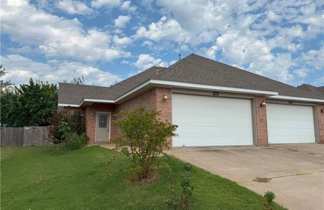 661 Appleridge  DR photos photos