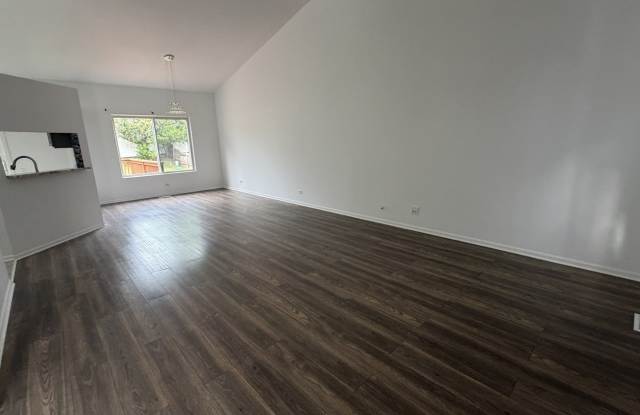 2354 Nantucket Lane Gallery 4