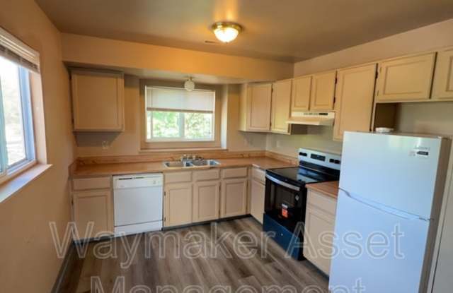 1161 Mazatlan Circle - # B Gallery 3