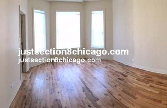 3106 W MONROE Gallery 3