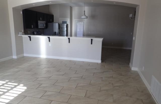 14661 MEADOW LAWN Gallery 2