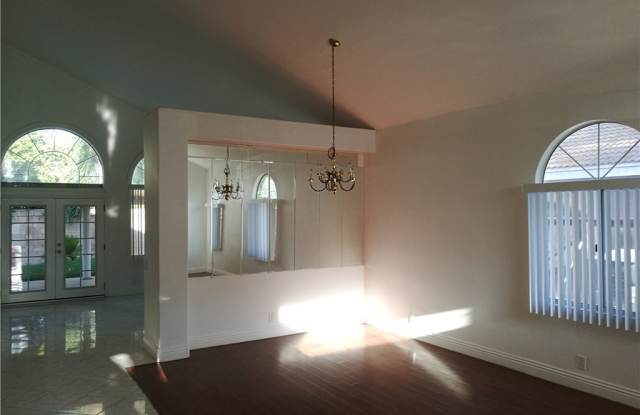13555 San Antonio Avenue Gallery 4