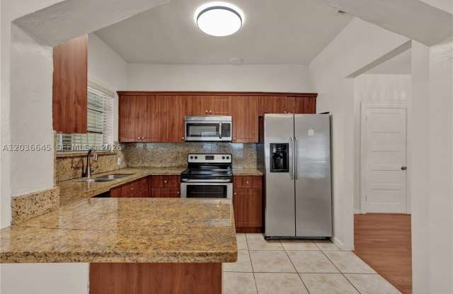 2145 SW 7th St photos photos 2145 SW 7th St photos photos