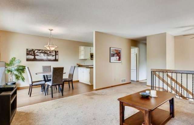11142 Xavier Road S Gallery 2