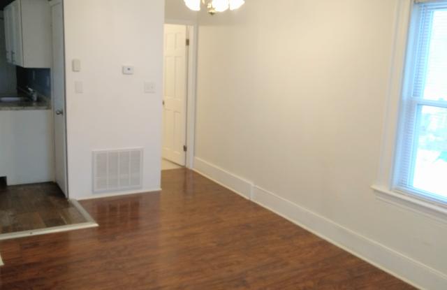 24 Banks St photos photos
