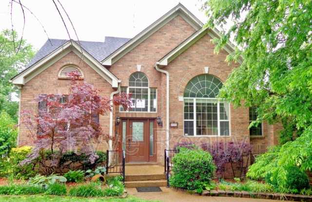 425 Chickasaw Trl - 425 Chickasaw Trail, Goodlettsville, TN 37072