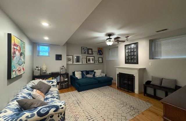 4719 North Beacon Street photos photos