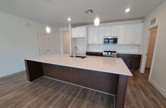 Charming Clovis Home in Heritage Grove – Move-In Ready! photos photos