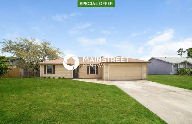 631 Blackstone Avenue - 631 Blackstone Avenue, Deltona, FL 32725