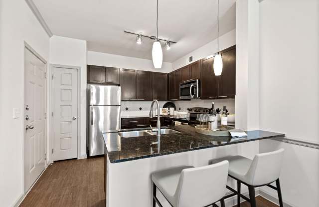 Creekside Townhomes Gallery 4
