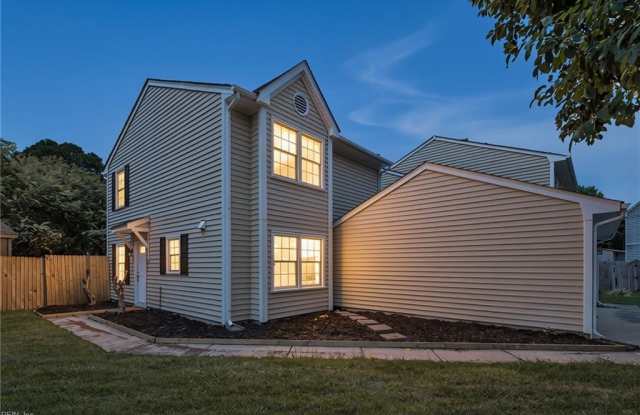 10 Warwick Circle photos photos
