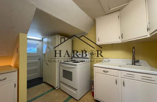 Cozy Studio Unit Near Mayo Clinic Gallery 1