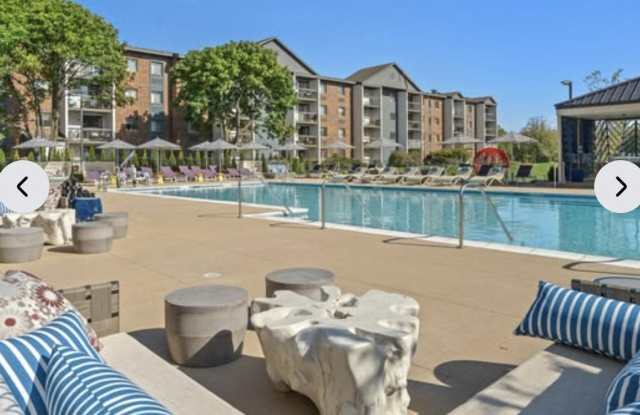 806 Foxworth Boulevard unit: 3A photos photos