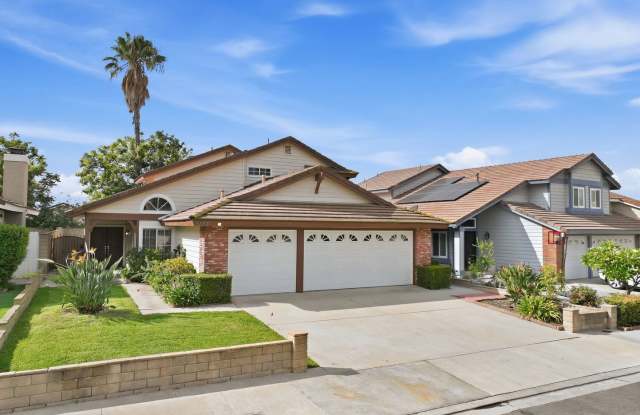 Rolling Ridge Near the Shoppes at Chino Hills Gallery 3