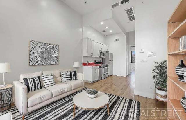 186 Wilson Avenue photos photos