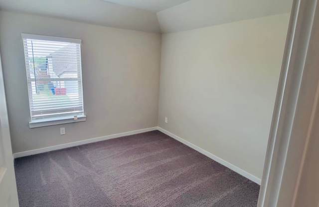 2533 Gaulding Street Gallery 4