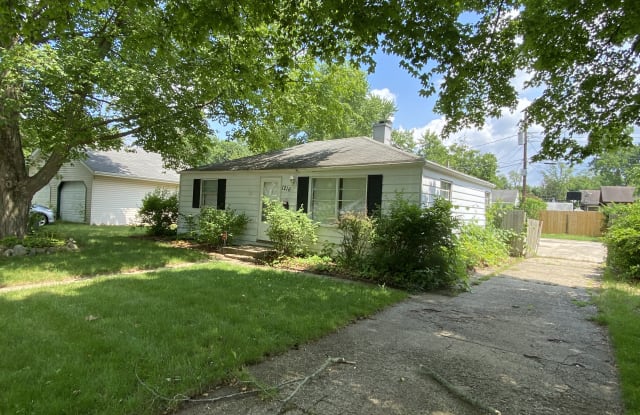 1216 Eastbrook Dr - 1216 Eastbrook Drive, South Bend, IN 46616