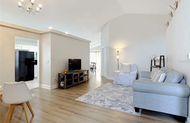 1128 PINEDALE Drive Gallery 3