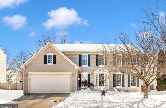 2105 TWIN PEAKS CT photos photos