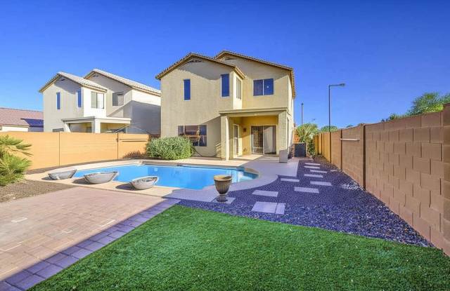 Luxurious 4 Bed, 2.5 Bath Pool Home in Desirable Festival Foothills photos photos