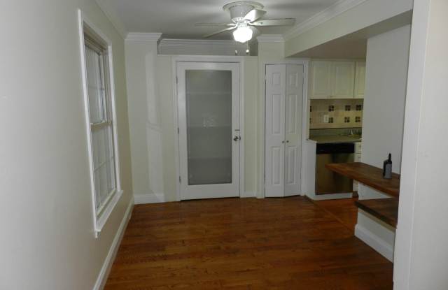 5956 WESTCHESTER PARK Drive Gallery 2