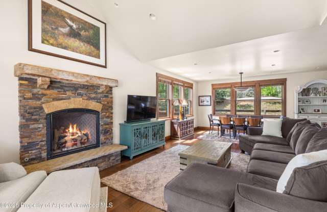 109 Valley Court Gallery 4