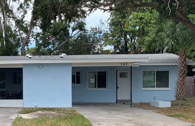 102 38th Ave Se photos photos