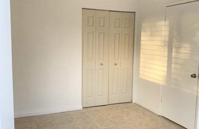 436 Northwest 15th Way - 436 Northwest 15th Way, Fort Lauderdale, FL 33311