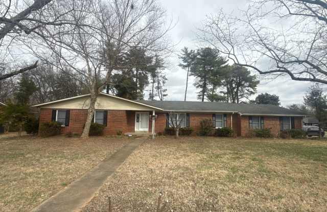 Large Family Home!! photos photos