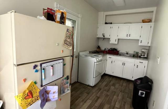 425 Elm Street photos photos