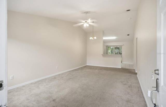 165 PLAIN VIEW Drive Gallery 3
