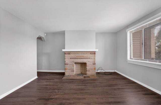 Updated 3 Bedroom 1 Bath with Off Street Parking photos photos