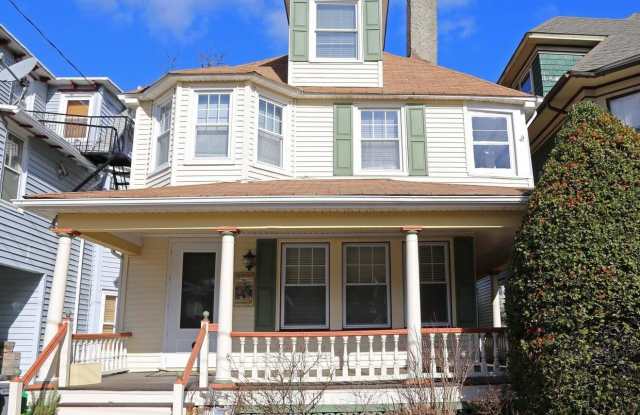 83 Main Avenue Gallery 2