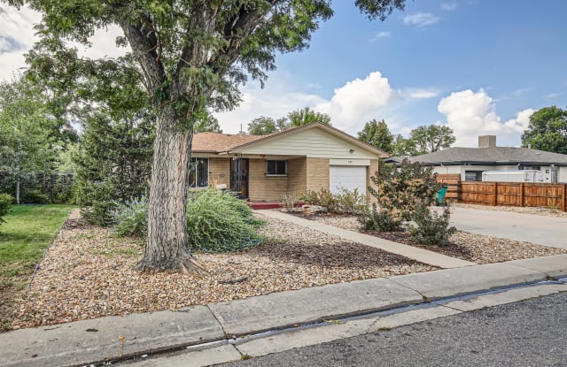 3183 Vaughn Street - 3183 Vaughn Street, Aurora, CO 80011