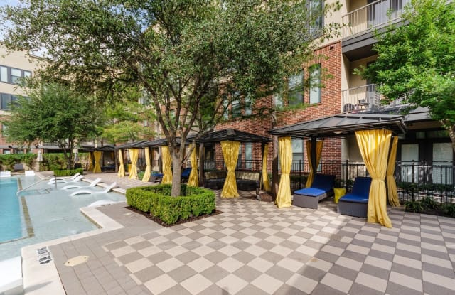 AMLI West Plano Gallery 4