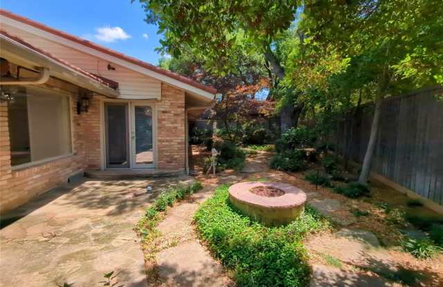 9115 Boedeker Circle - 9115 Boedeker Circle, Dallas, TX 75225