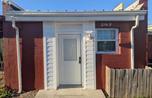 242 N 5th Avenue unit: B - 242 North 5th Avenue, Rome, GA 30165