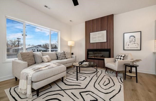 6501 Hickman Road - Building A, Unit #107 - 6501 Hickman Road, Des Moines, IA 50322