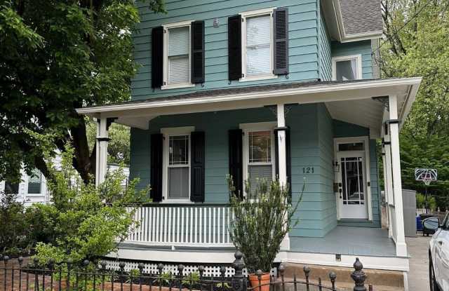 121 W COTTAGE Avenue photos photos