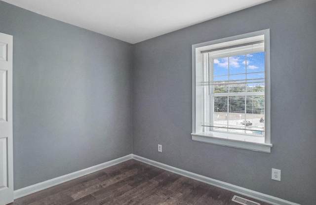FREDERICKSBURG - NEAR DOWNTOWN AND SPOTSYLVANIA MALL! photos photos FREDERICKSBURG - NEAR DOWNTOWN AND SPOTSYLVANIA MALL! photos photos